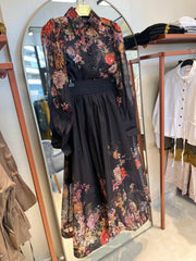 İthal Çiçek Desenli Etekli Takım Siyah